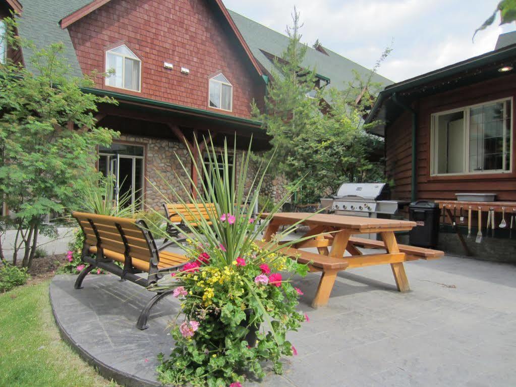 Mystic Springs Chalets & Hot Pools Canmore Zewnętrze zdjęcie